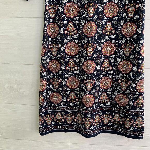 Max Studio - Navy blue floral short sleeve bateau neck stretch sheath dress, XS - Picture 3 of 6